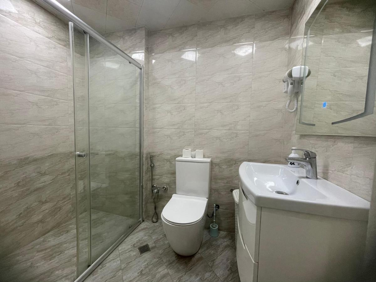 Luxe Azure Apartment Baky Esterno foto