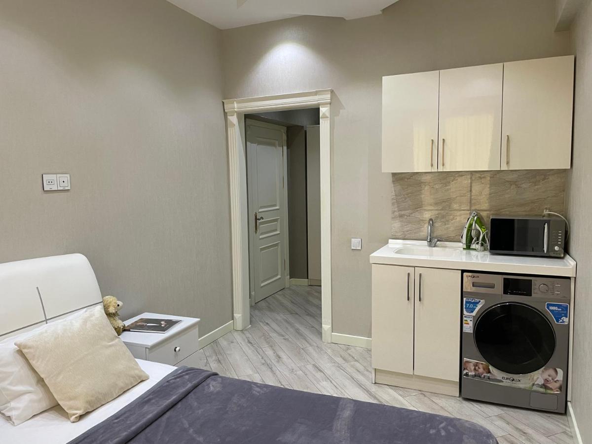 Luxe Azure Apartment Baky Esterno foto