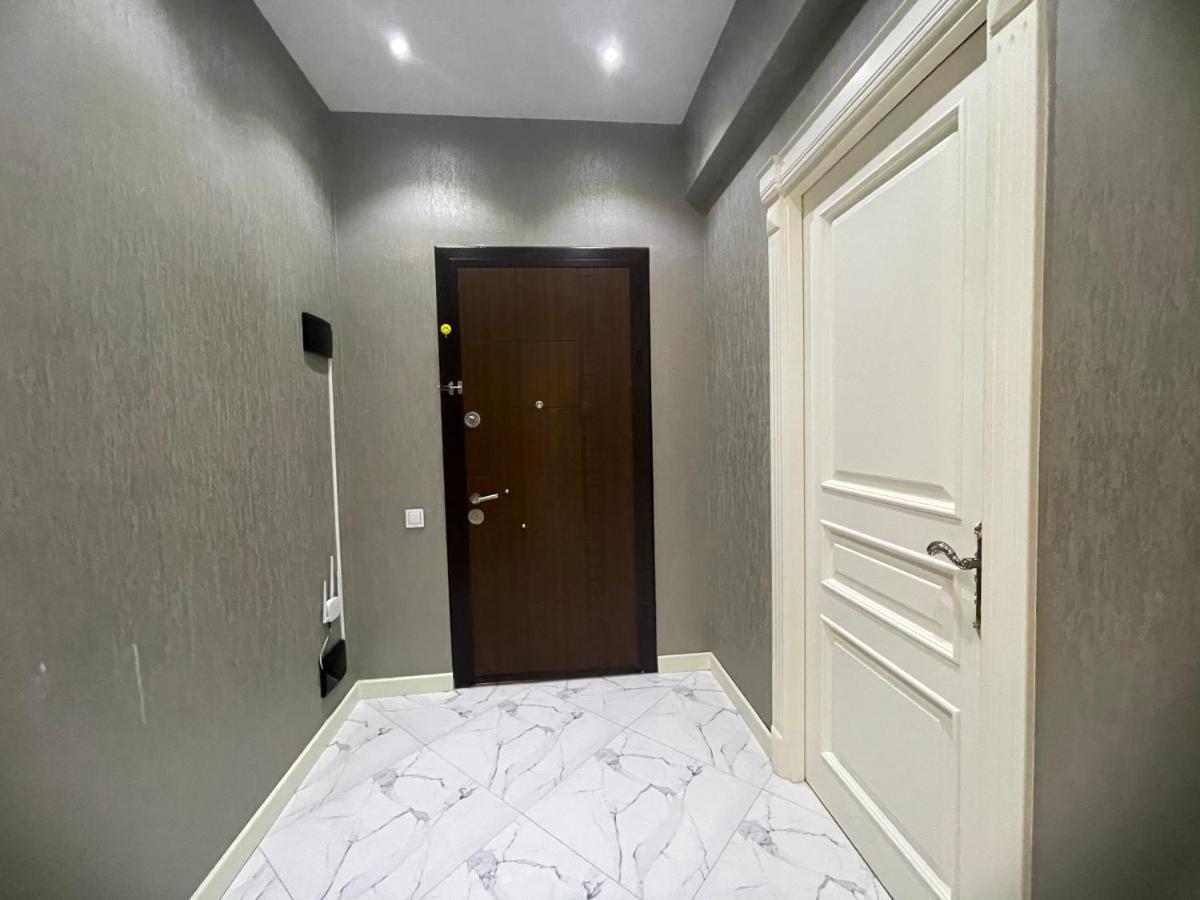 Luxe Azure Apartment Baky Esterno foto
